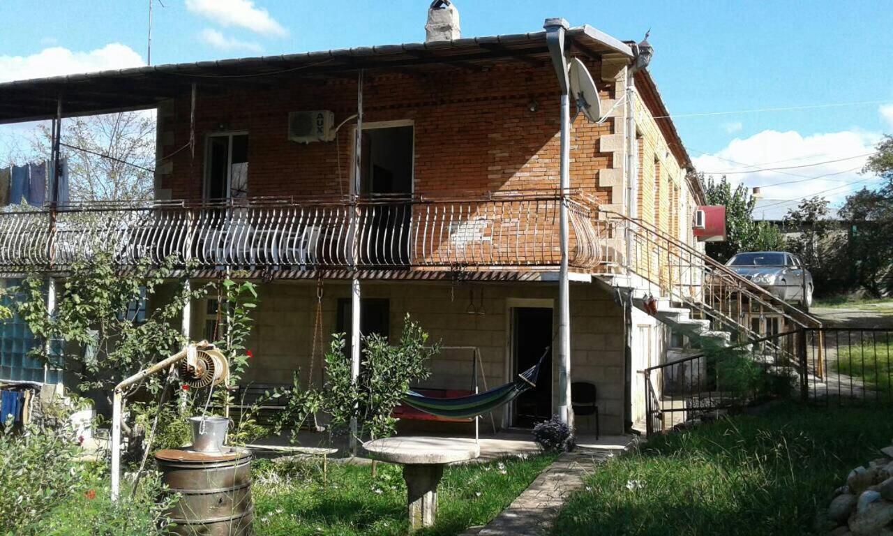 Mero House Koutaïssi Extérieur photo